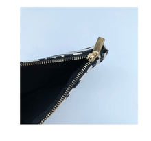 Load image into Gallery viewer, Lilibridge Clutch, Sea Feather Black