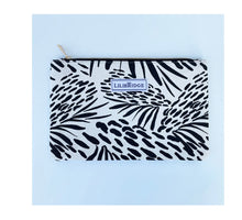 Load image into Gallery viewer, Lilibridge Clutch, Sea Feather Black