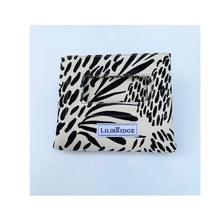 Load image into Gallery viewer, Lilibridge Bag, Sea Feather Black